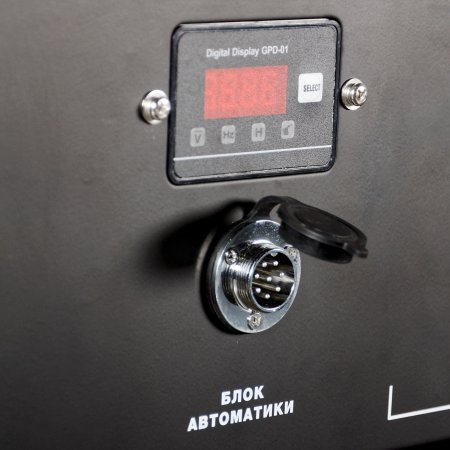Бензиновый генератор с электростартером и коннектором автоматики FUBAG BS 7500 A ES в Сыктывкаре фото